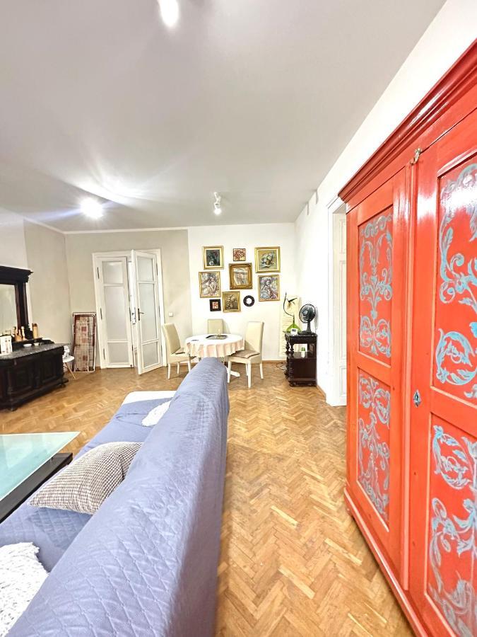 Charming Apartament City Center Timisoara Luaran gambar